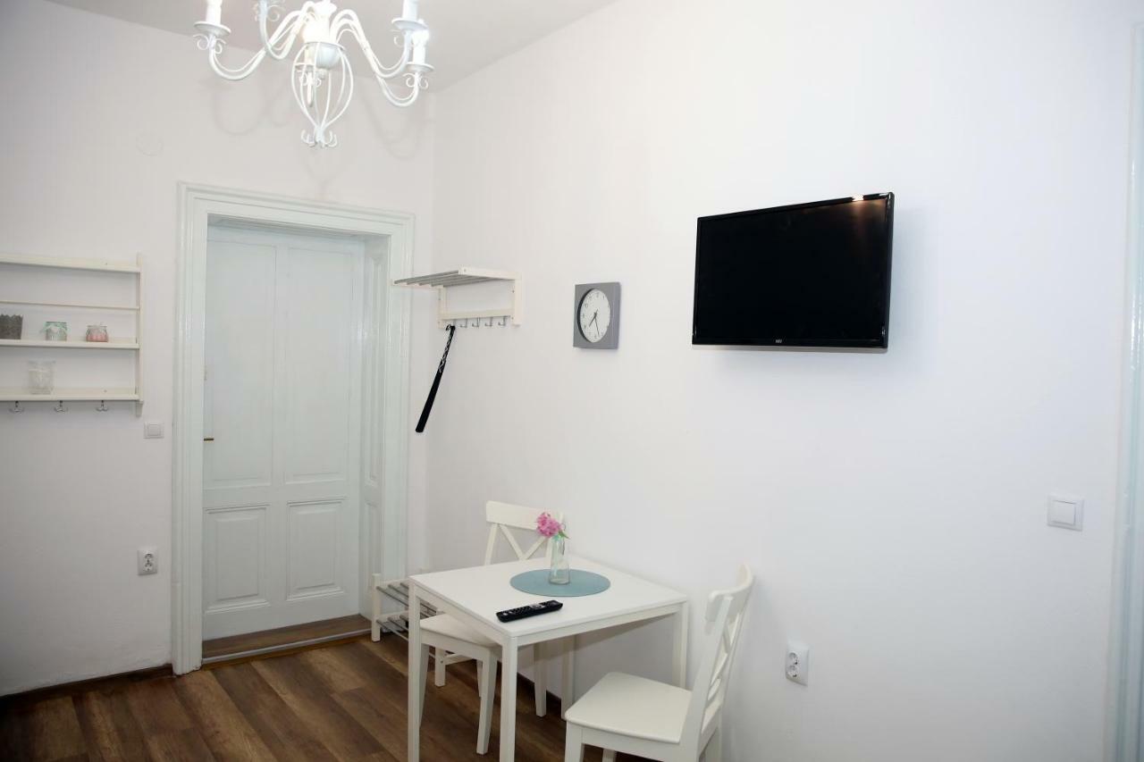Schick apartment Hermannstadt Exterior foto