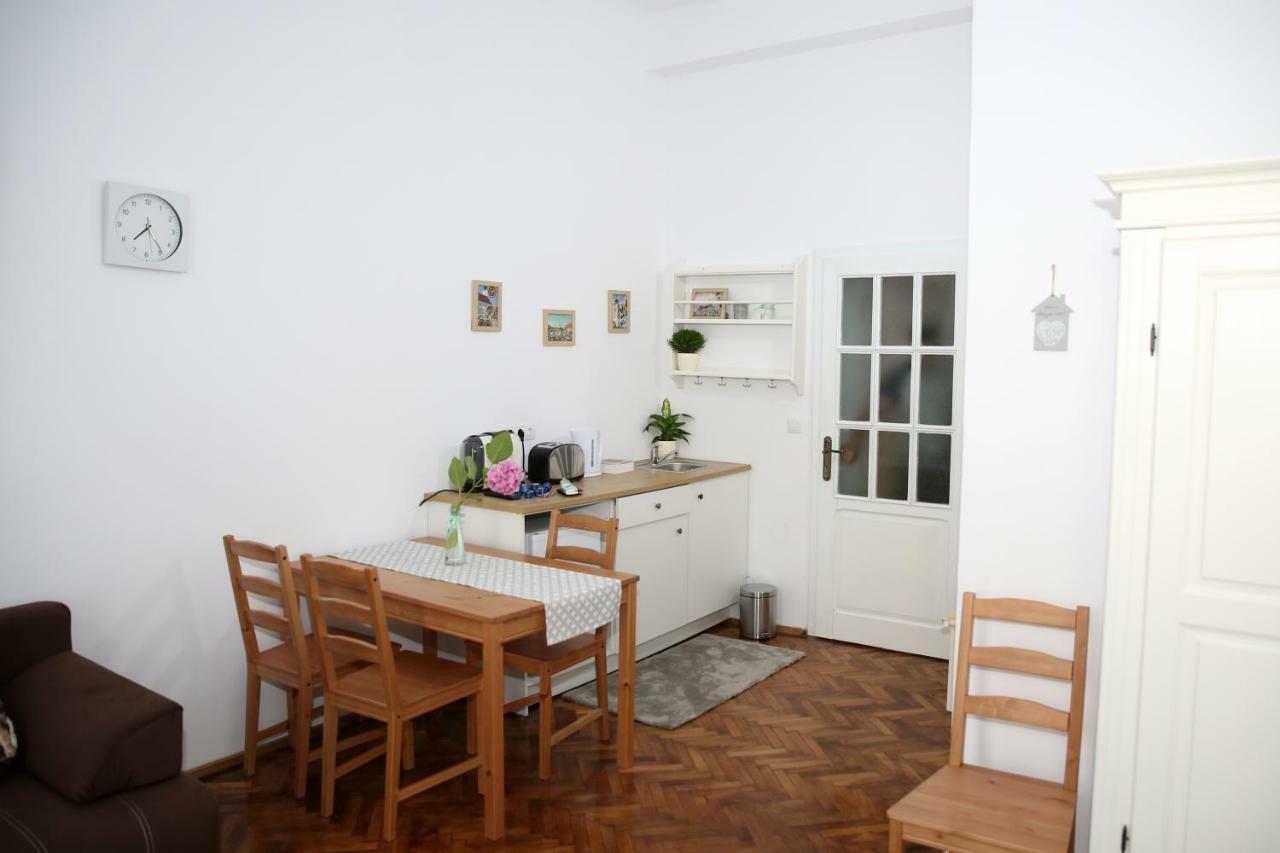 Schick apartment Hermannstadt Exterior foto